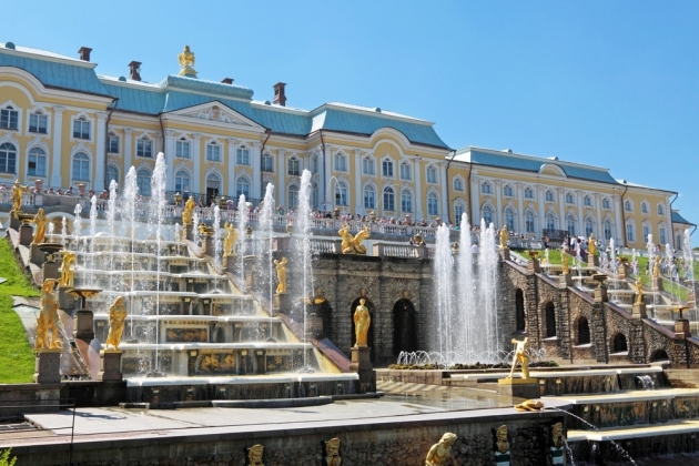 Самые красивые места Петергофа для фотосессии Самые красивые места Петергофа для фотосессии